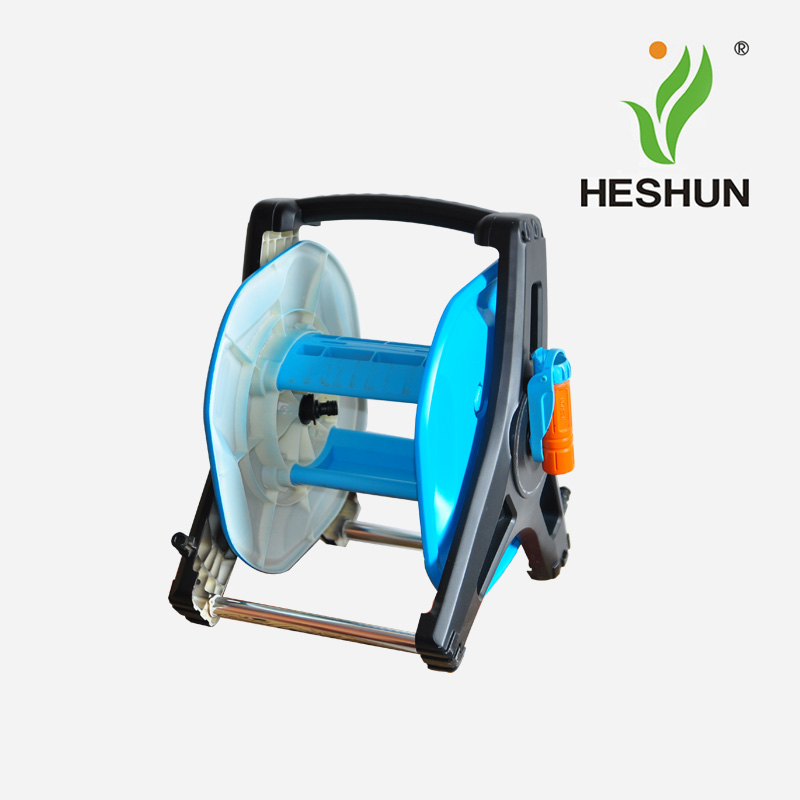 Hose reel cart can role 1/2